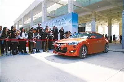 2025澳门免费资本车:投资新机,澳门免费资本车，投资新机——探索未来的金融投资新领域